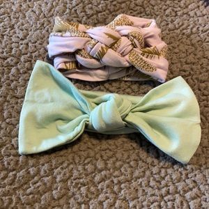 2 kate Quinn bamboo collection bows